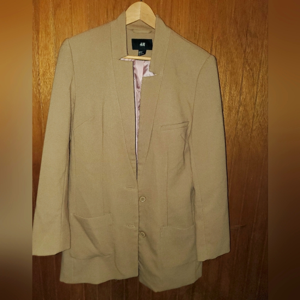 H&M Tan Blazer Hip length
